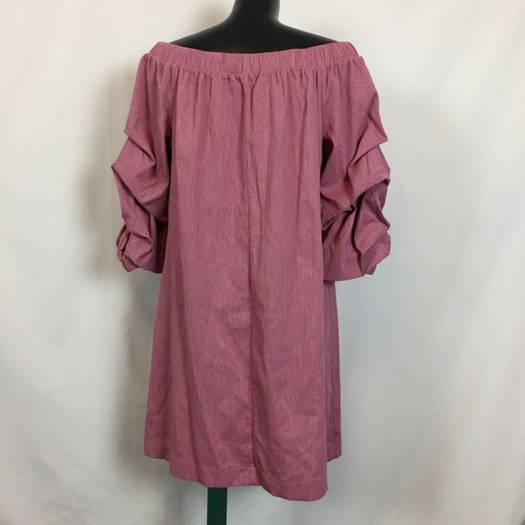 Off the shoulder Shift Dress - Picture 3 of 7